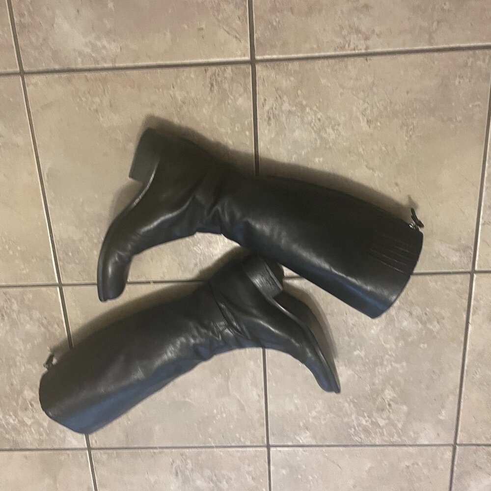 Via Spiga Black Leather Boots size 8.5 M